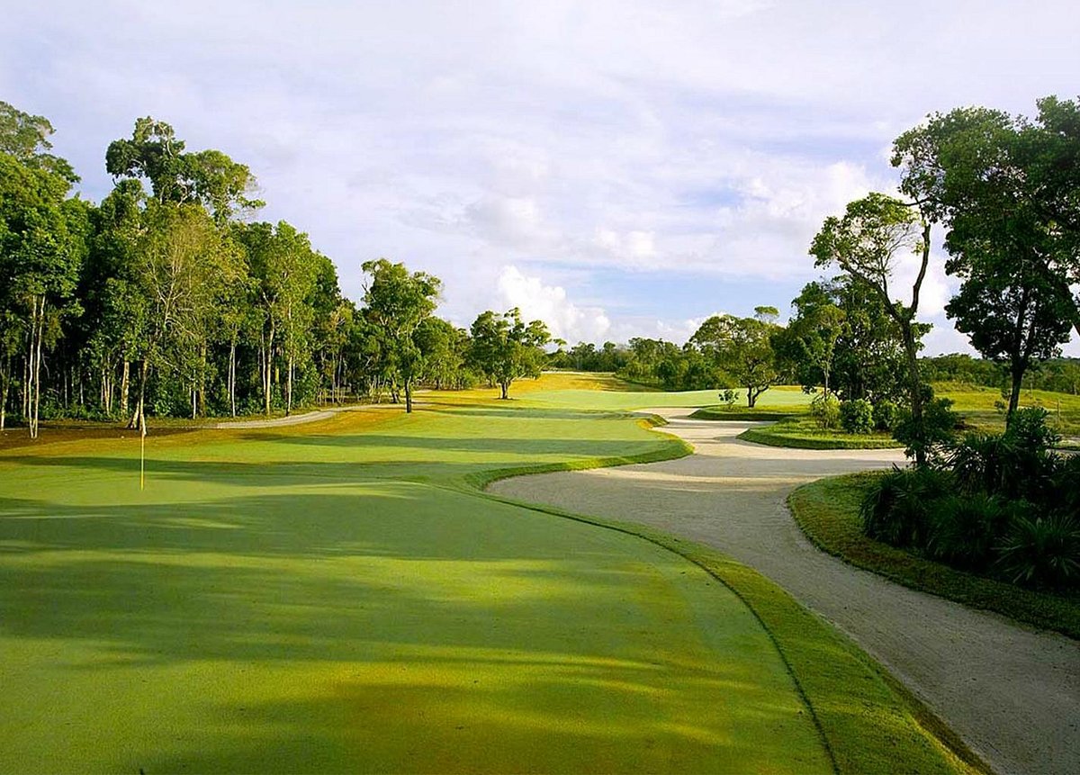 IMÓVEIS NO GOLF